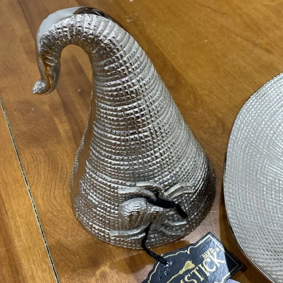 NWT.  Broomstick Blvd., witche’s hat, metal, chip and dip tray. - Picture 6 of 15
